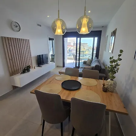 Eden La Mata 2 Bedroom Lejlighed *